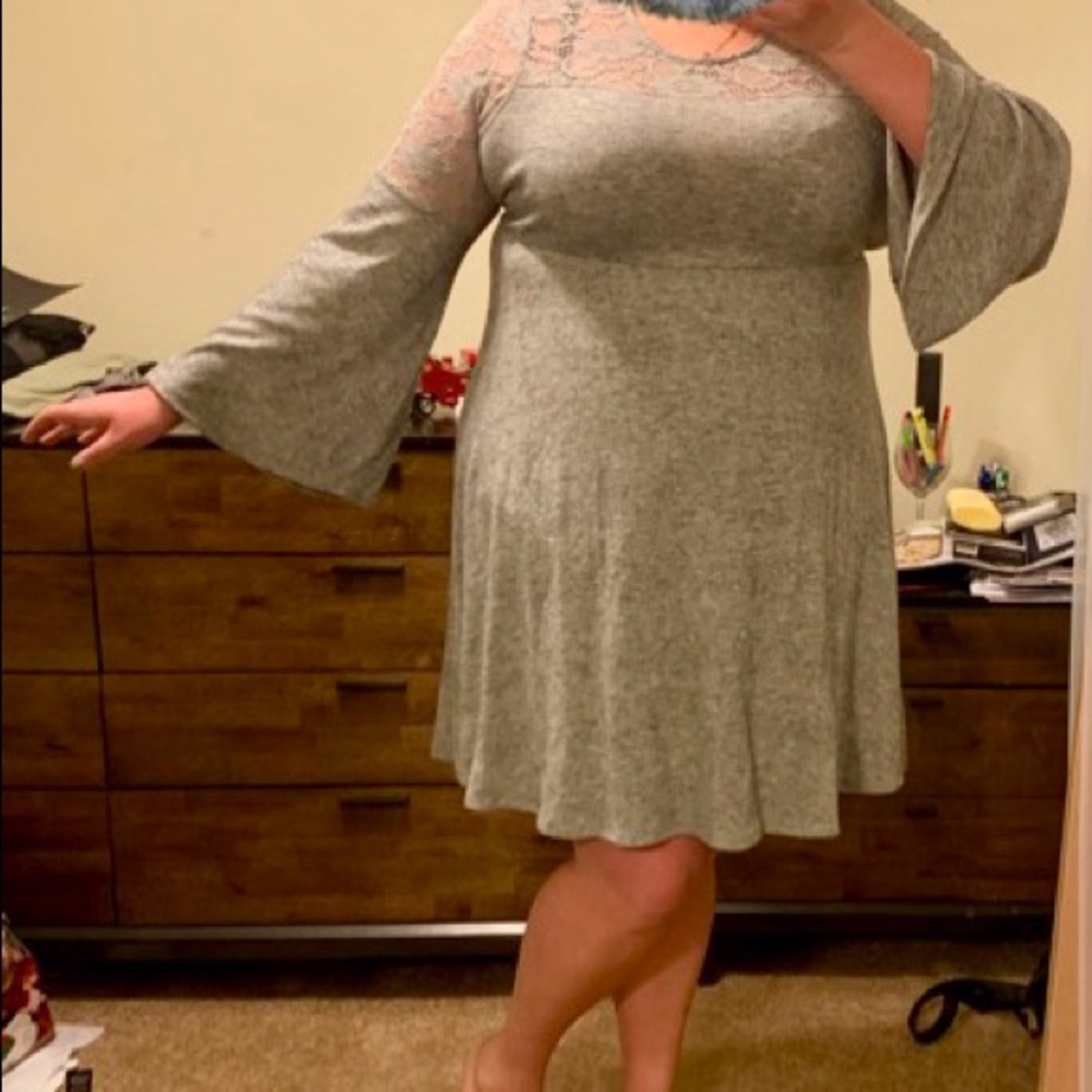 Torrid lace dress size 3